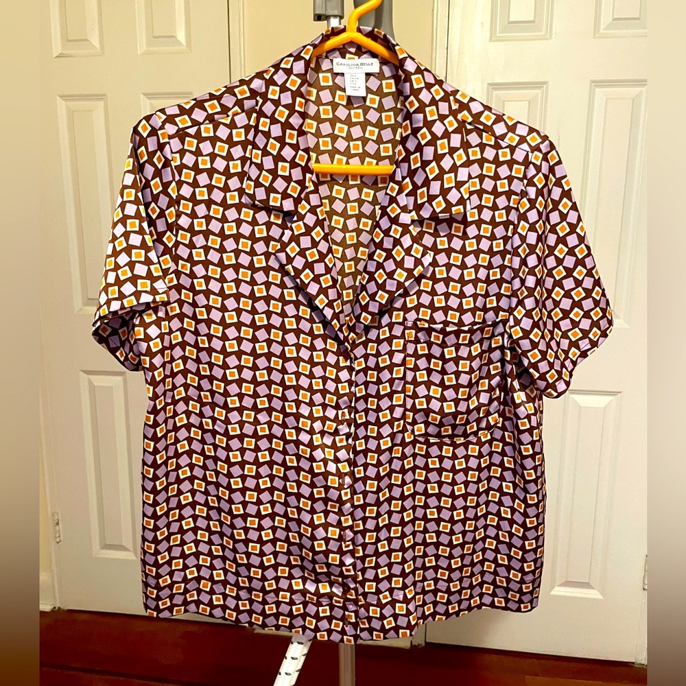Button down like new silky shirt
